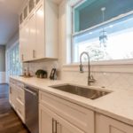 686 Geneva - canal view kitchen