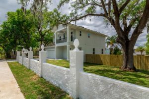 3914 N. Ridge Ave-Front2