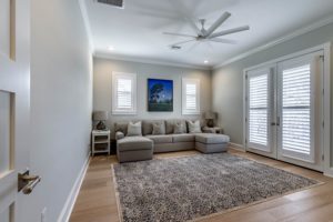 Family_Room_481_Severn_Ave