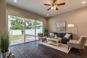 110-S-Westland-Ave-Living