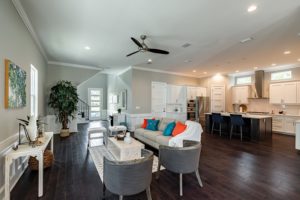 607-COLUMBIA-Living-1
